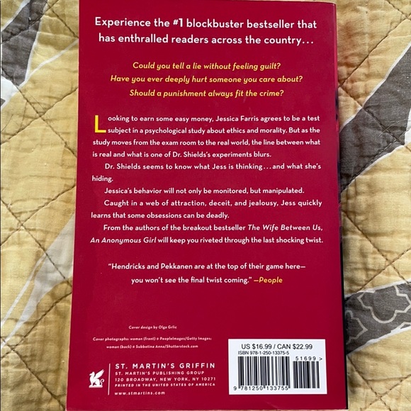 An Anonymous Girl book - Picture 2 of 3